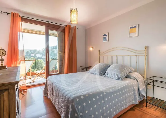 Antora B, By Seamount Apartament