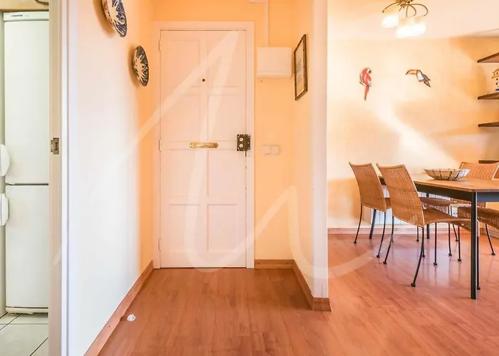 Antora B, By Seamount Apartament