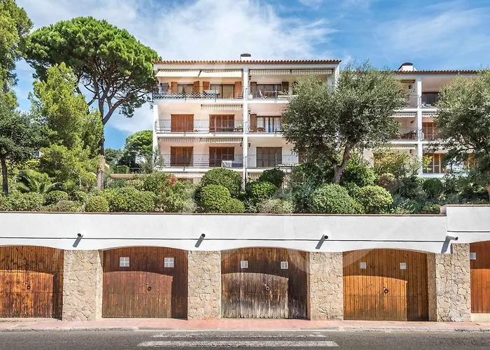 Antora B, By Seamount Calella De Palafrugell